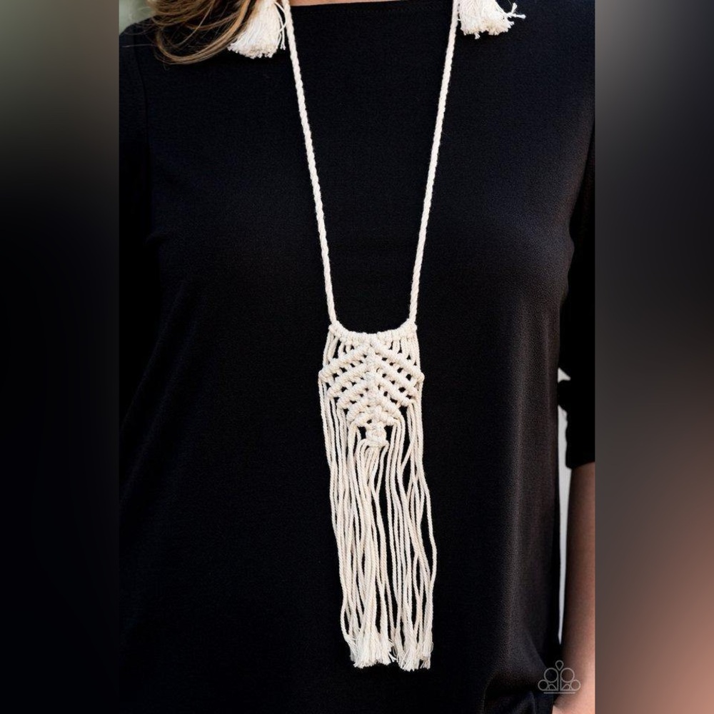 ❤️‍🔥5/$25❤️‍🔥 Macrame Mantra White Necklace